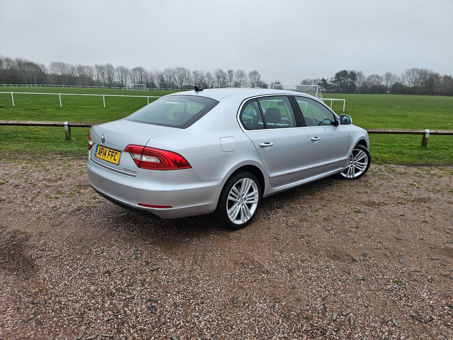 Used Skoda Superb 2014 for sale - 77029977: Photo 6