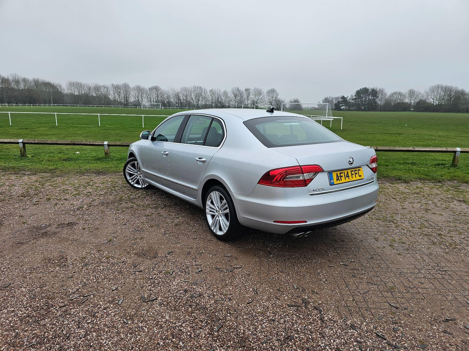 Used Skoda Superb 2014 for sale - 77029977: Photo 8