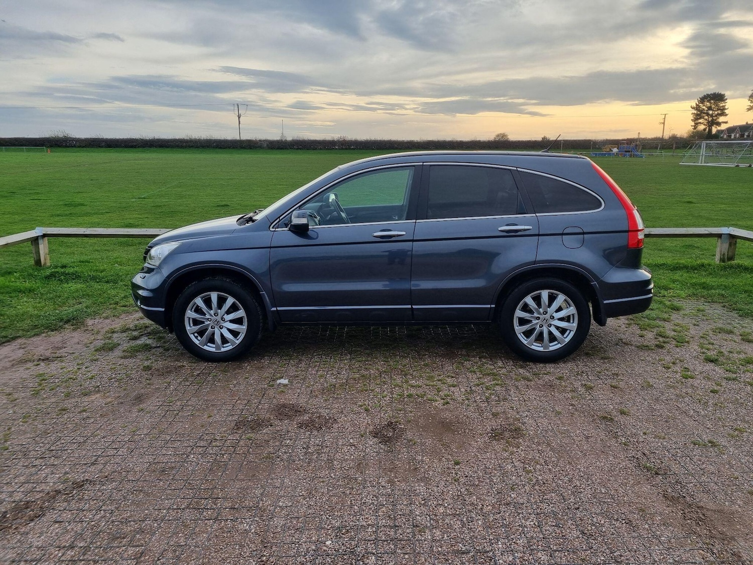 Used Honda CR-V 2012 for sale - 76484368: Photo 5