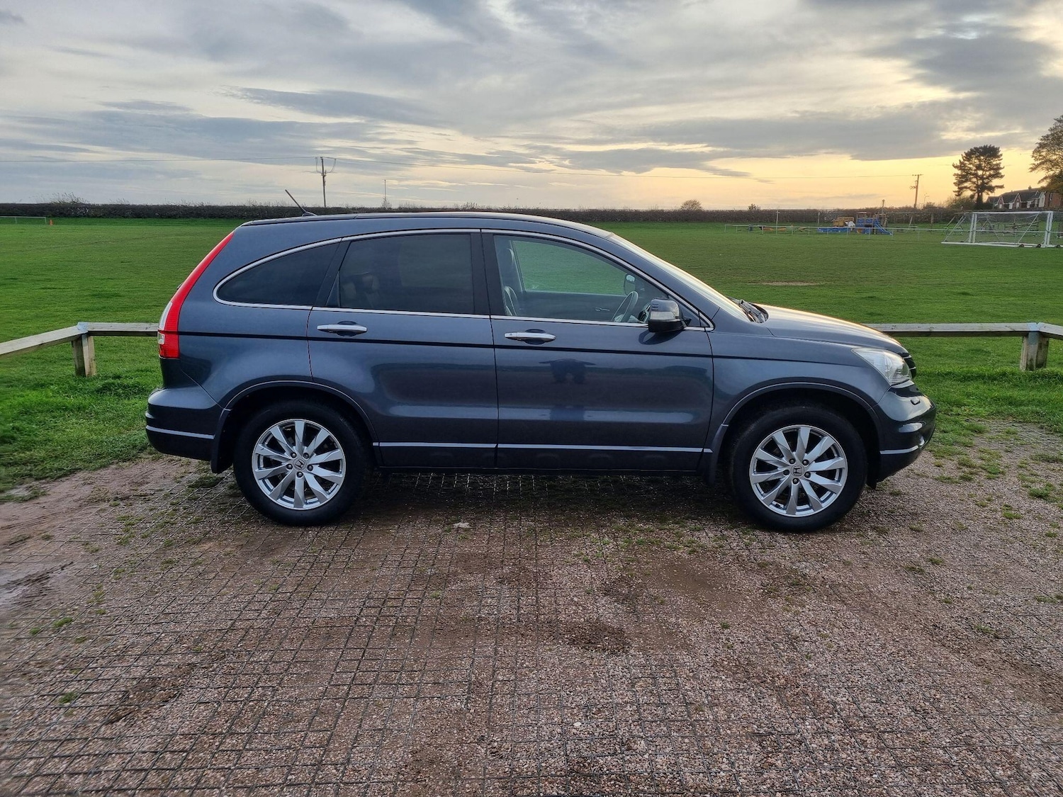 Used Honda CR-V 2012 for sale - 76484368: Photo 9