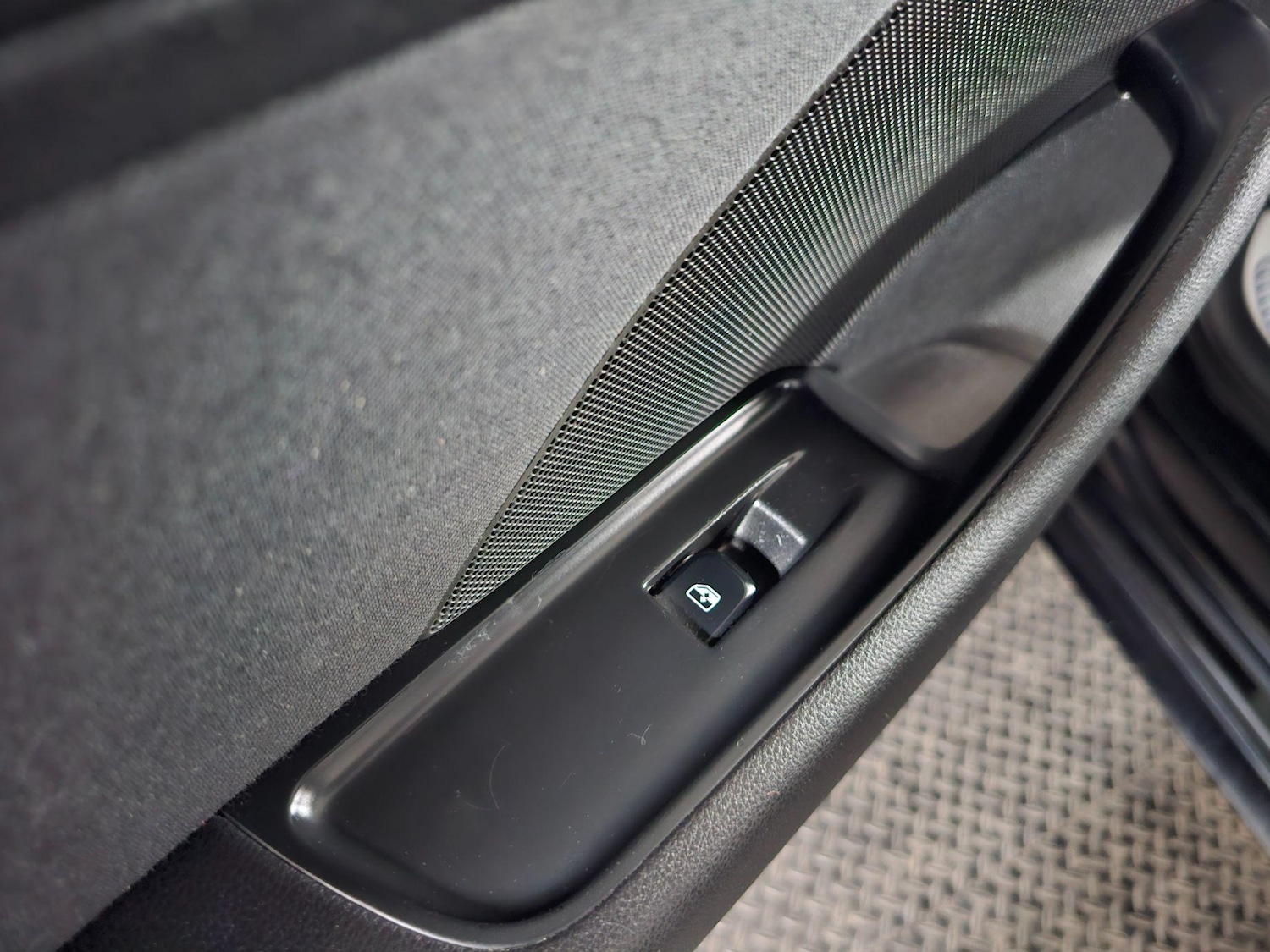 Used Audi A3 2016 for sale - 76988425: Photo 32