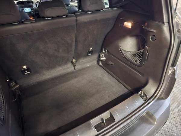 Used Jeep Renegade 2016 for sale - 75333811: Photo 19