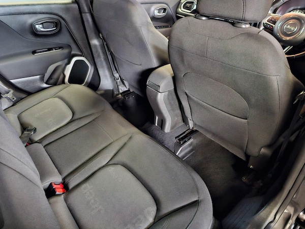 Used Jeep Renegade 2016 for sale - 75333811: Photo 25