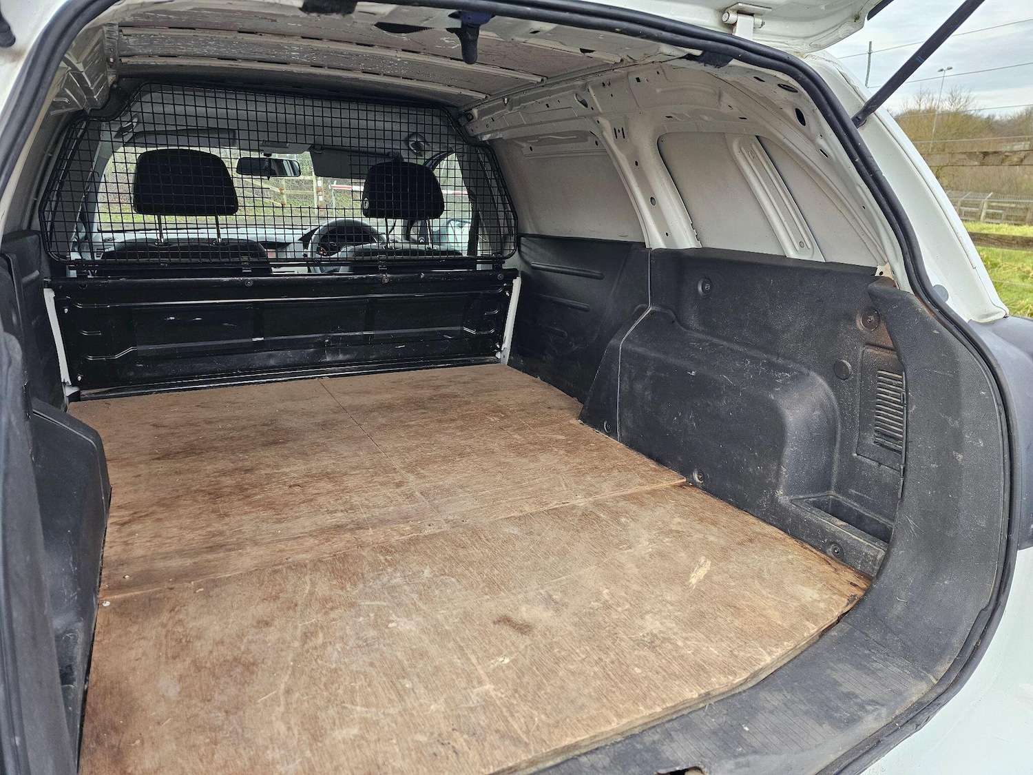 Used Vauxhall Astra Van 2010 for sale - 77202900: Photo 12