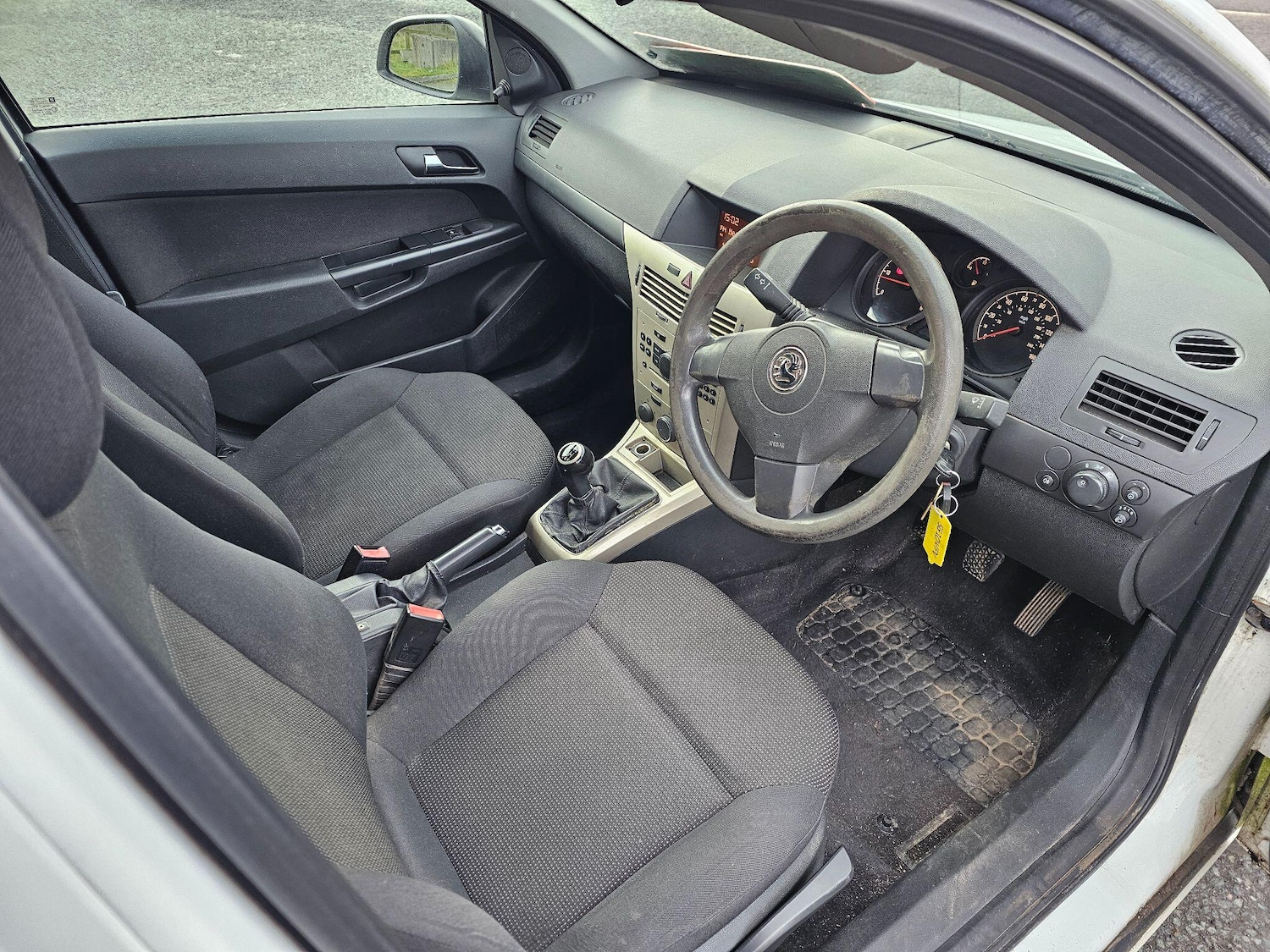 Used Vauxhall Astra Van 2010 for sale - 77202900: Photo 20