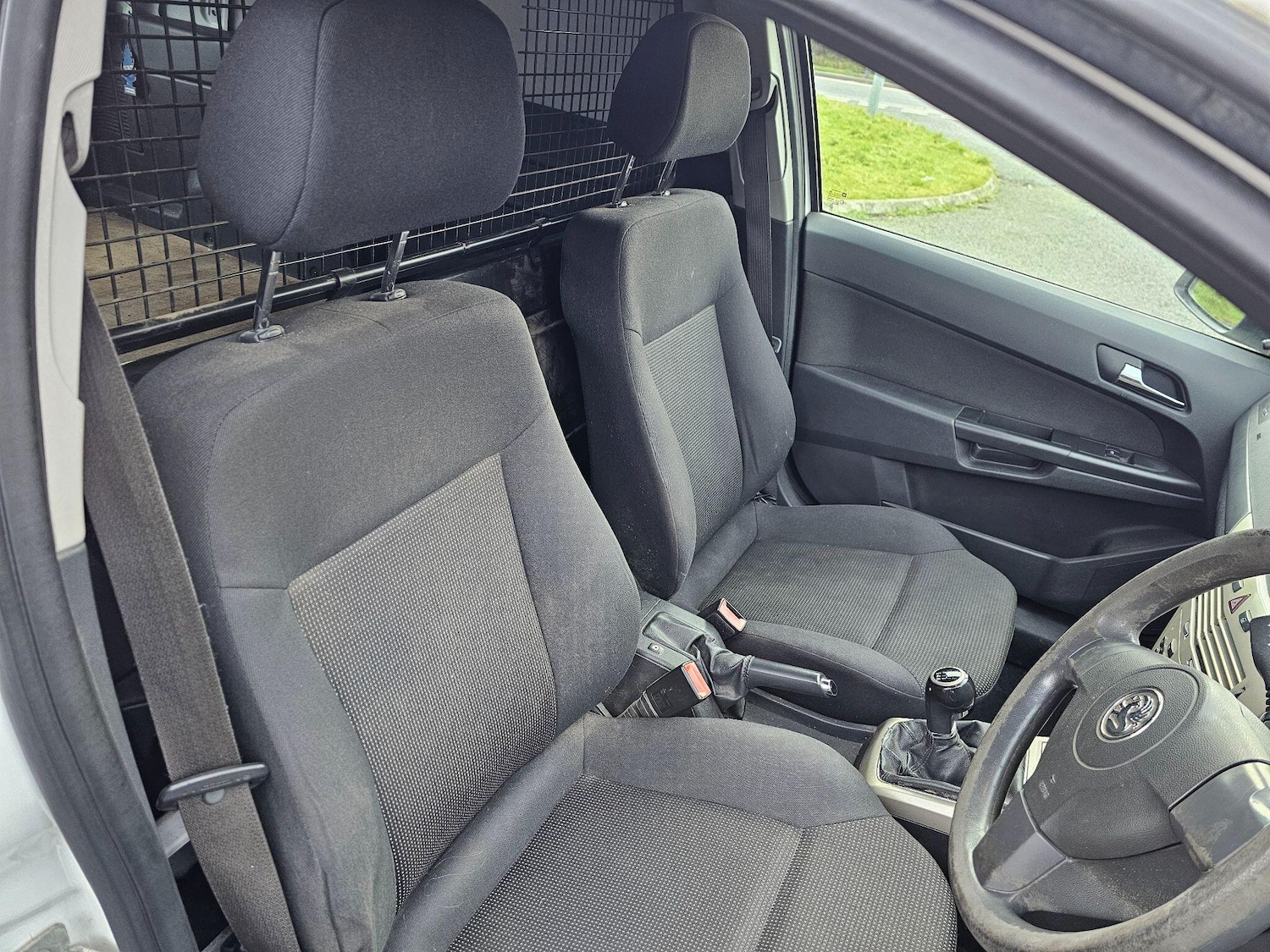 Used Vauxhall Astra Van 2010 for sale - 77202900: Photo 21