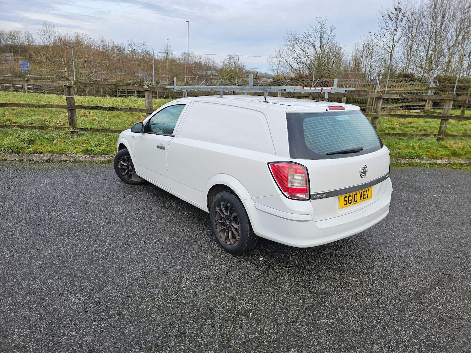 Used Vauxhall Astra Van 2010 for sale - 77202900: Photo 7