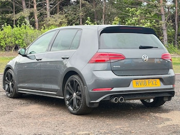 Used Volkswagen Golf 2018 for sale - 79586274: Photo