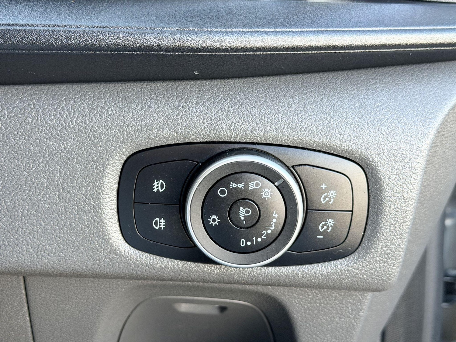 Used Ford Transit Custom 2024 for sale - 78072112: Photo 21