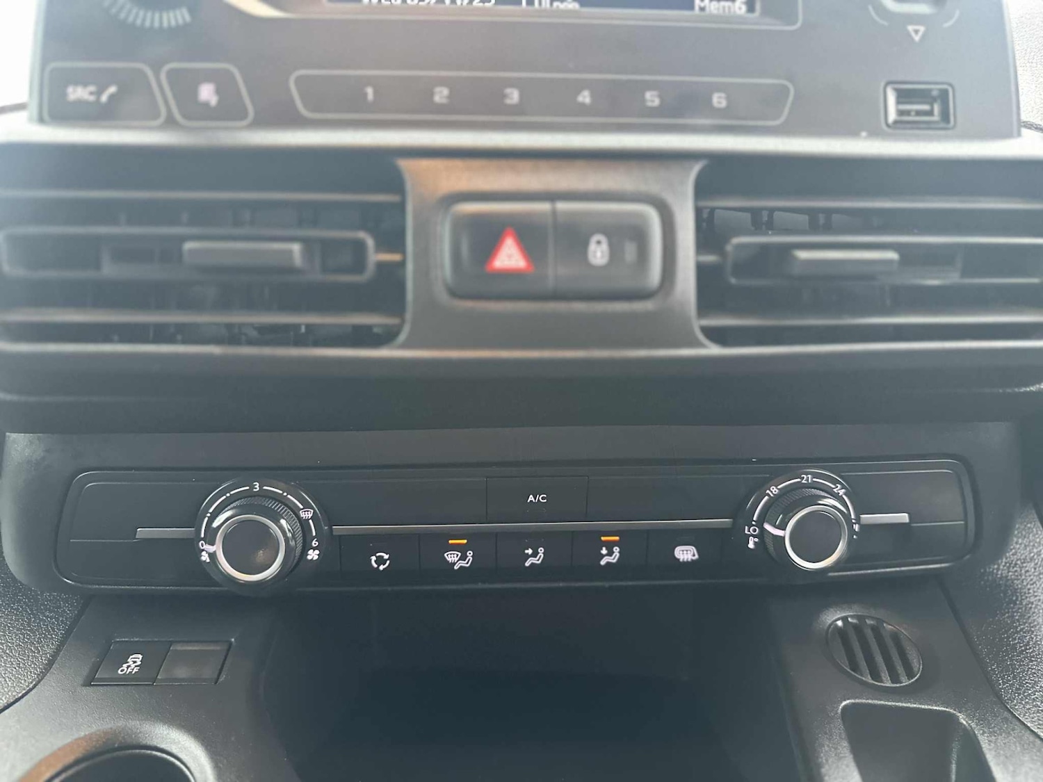 Used Vauxhall Combo 2020 for sale - 76536894: Photo 13