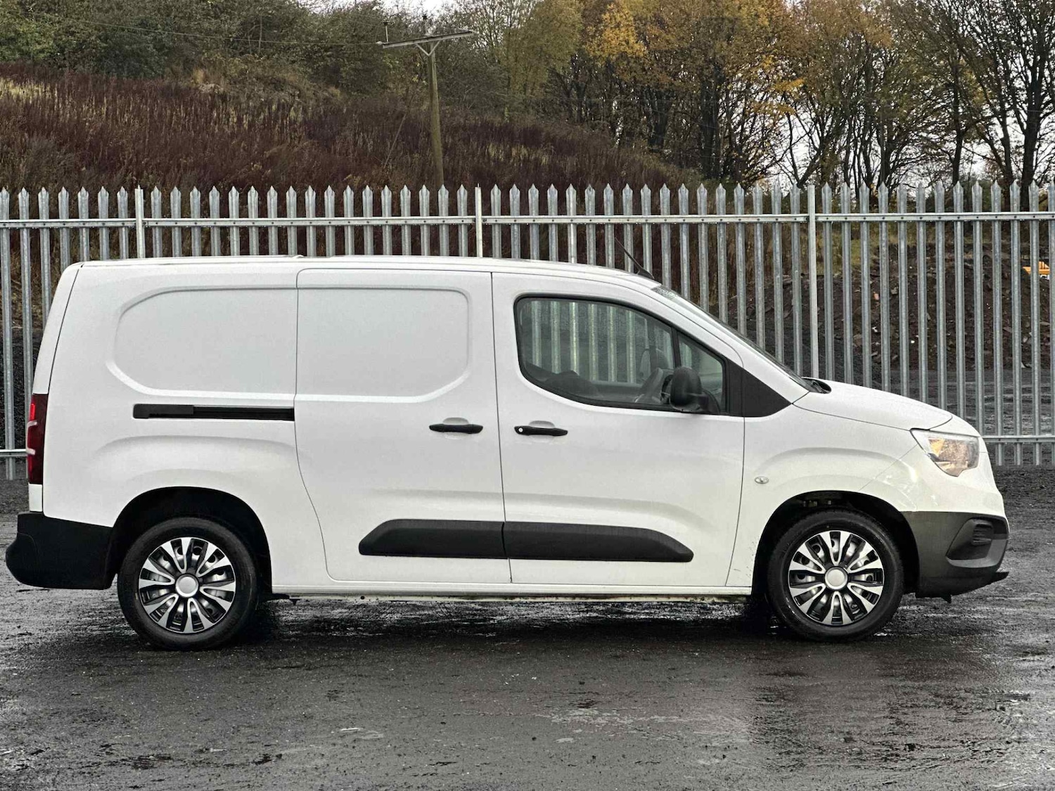 Used Vauxhall Combo 2020 for sale - 76536894: Photo 6