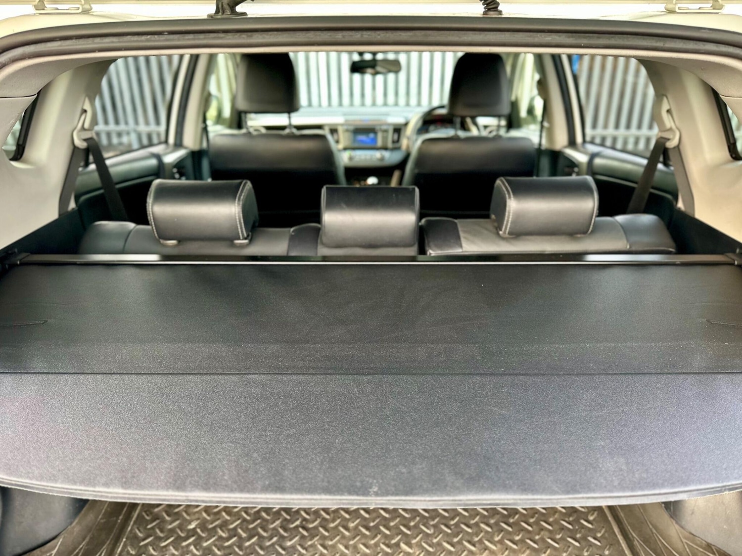 Used Toyota RAV4 2015 for sale - 77032815: Photo 21