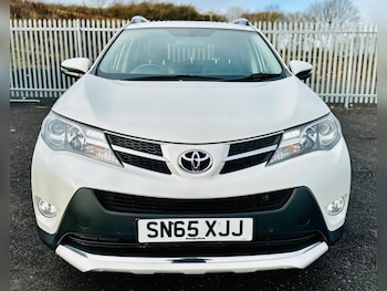 Used Toyota RAV4 2015 for sale - 77032815: Photo