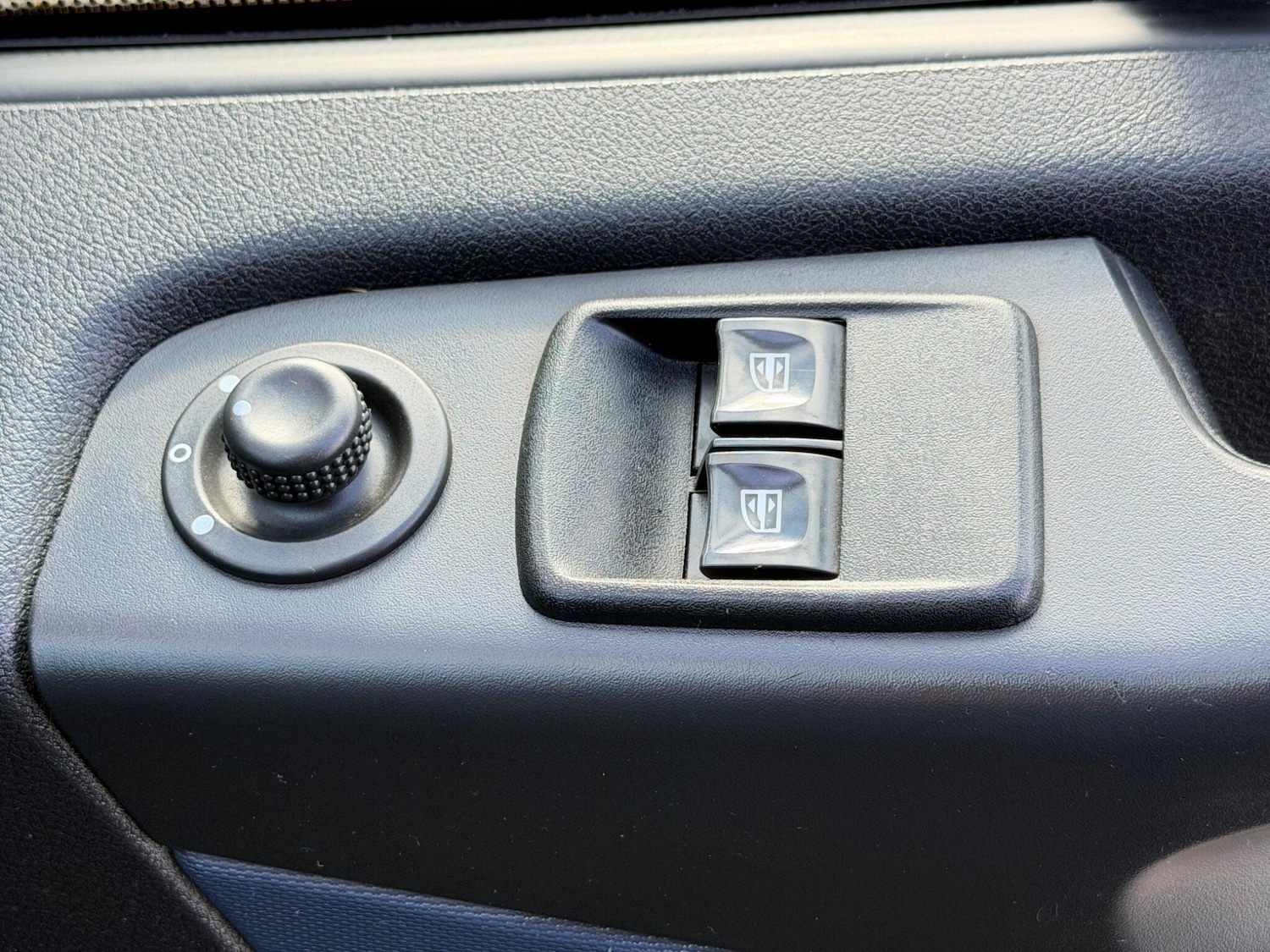 Used Vauxhall Vivaro 2016 for sale - 77839418: Photo 18