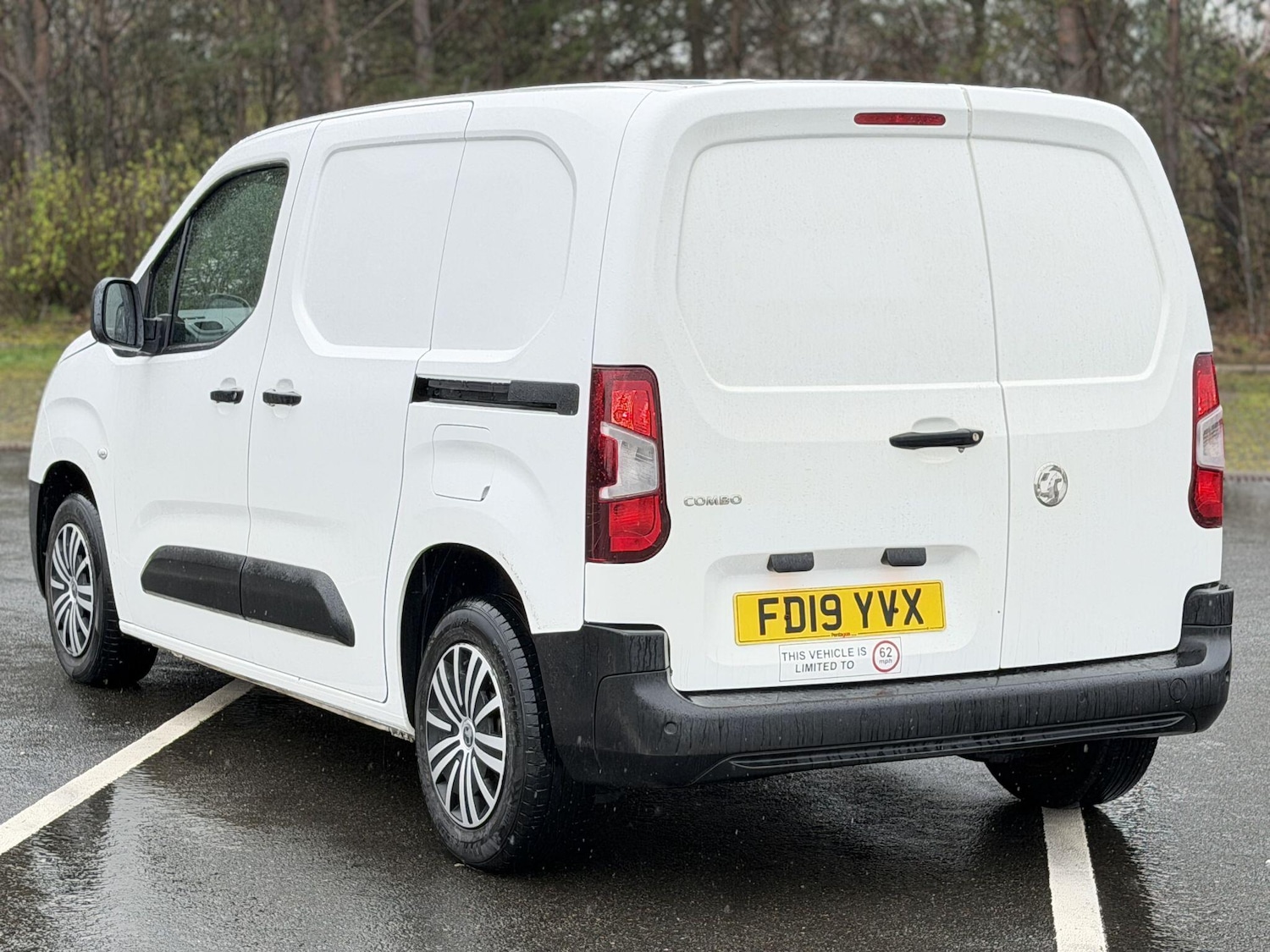 Used Vauxhall Combo 2019 for sale - 78156608: Photo 2