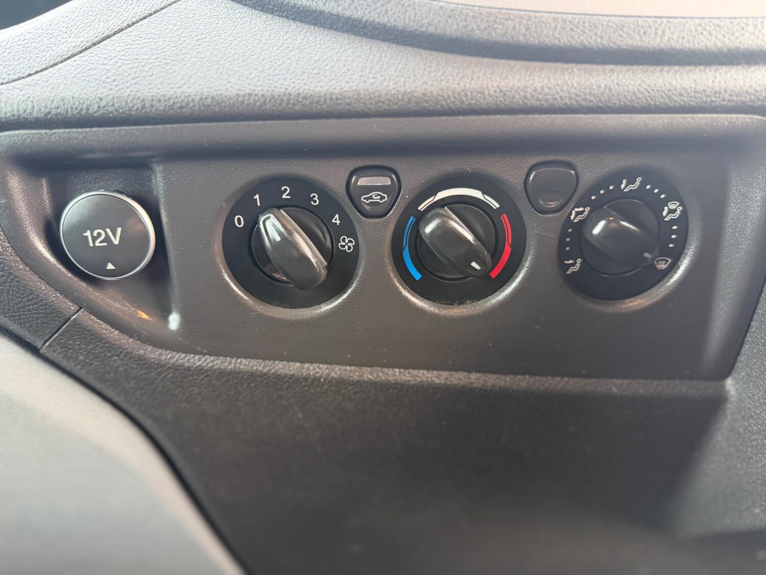 Used Ford Transit 2019 for sale - 78020106: Photo 22