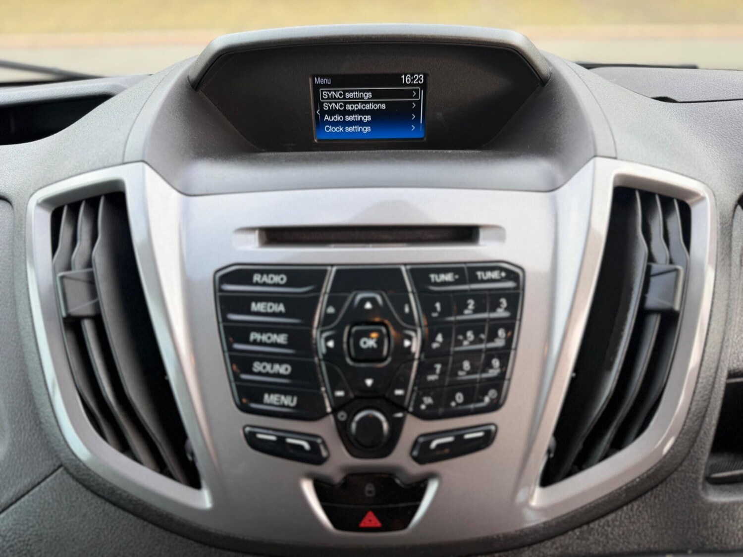 Used Ford Transit 2019 for sale - 78020106: Photo 23