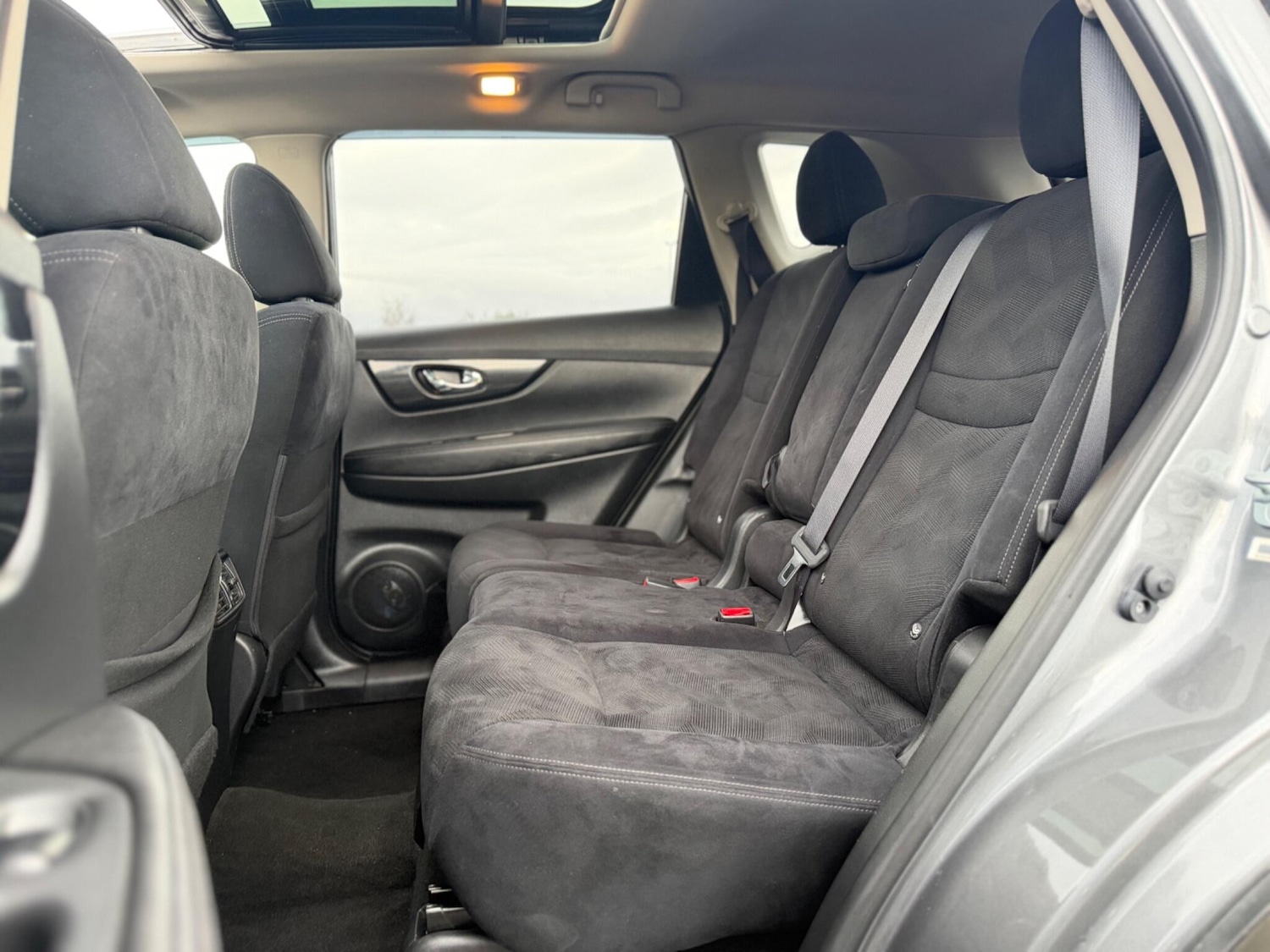 Used Nissan X-Trail 2018 for sale - 77253641: Photo 24