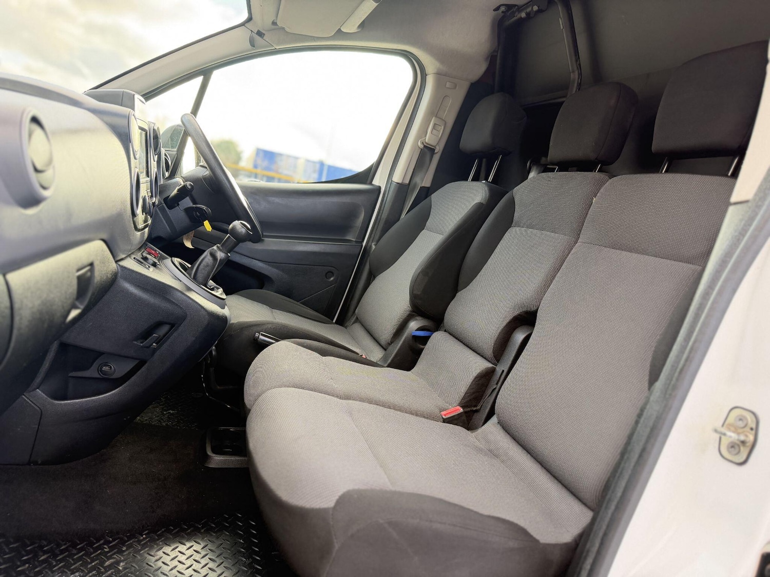 Used Peugeot Partner 2018 for sale - 78157884: Photo 22