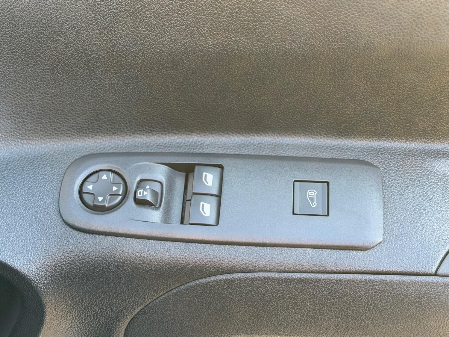 Used Citroen Berlingo for sale - 77738426: Photo 19