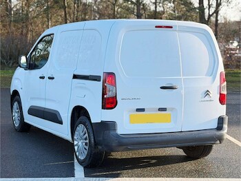 Used Citroen Berlingo 2020 for sale - 78281105: Photo