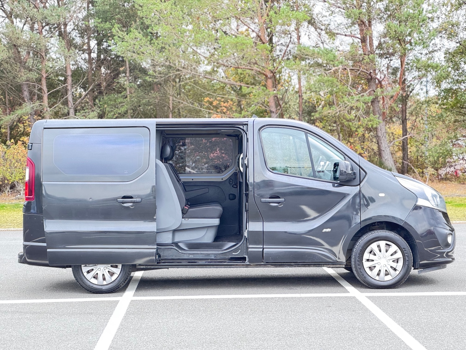 Used Vauxhall Vivaro 2015 for sale - 76265318: Photo 11