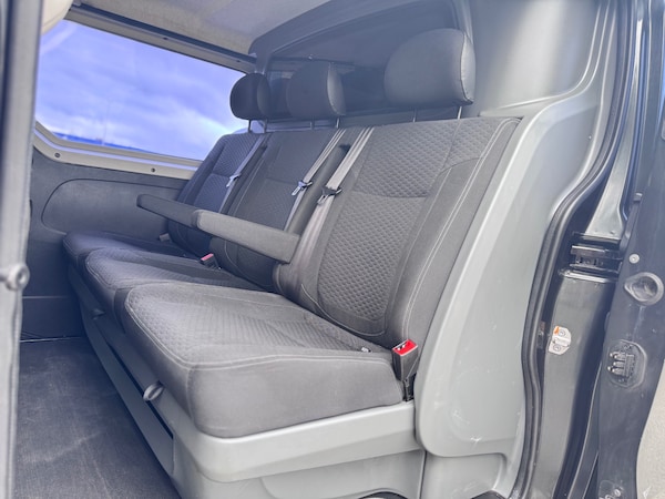 Used Vauxhall Vivaro 2015 for sale - 76265318: Photo 25