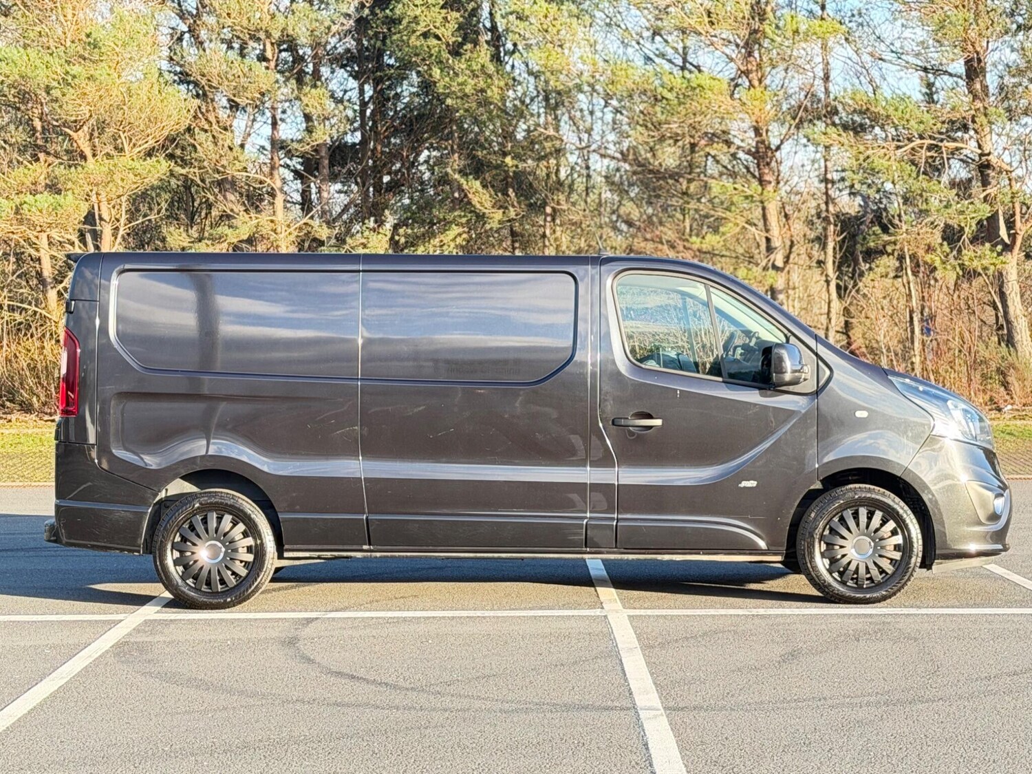 Used Vauxhall Vivaro for sale - 77784333: Photo 6