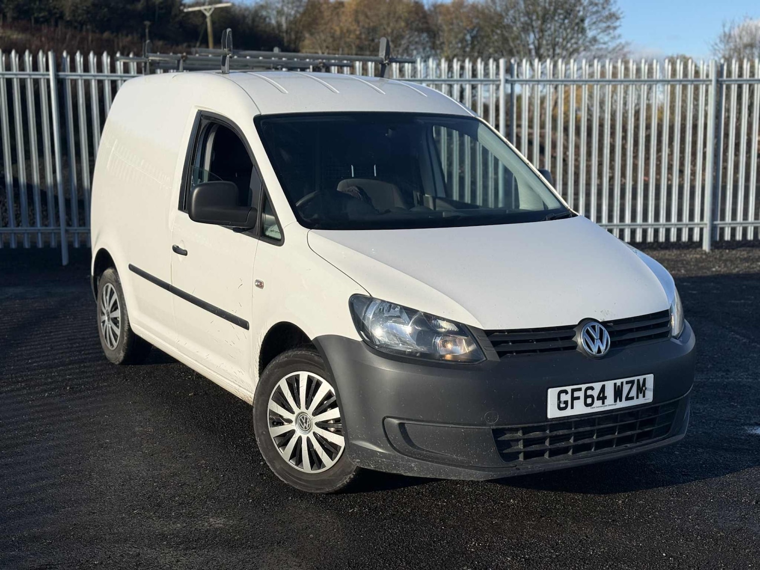 Used Volkswagen Caddy 2015 for sale - 76536881: Photo 1
