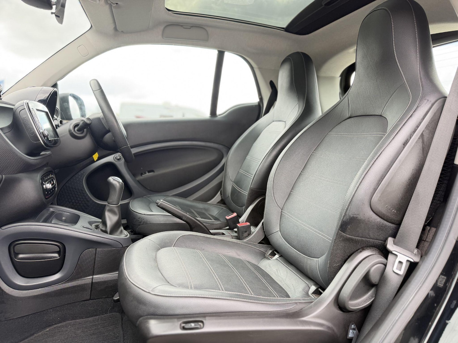 Used smart fortwo 2016 for sale - 78171333: Photo 25