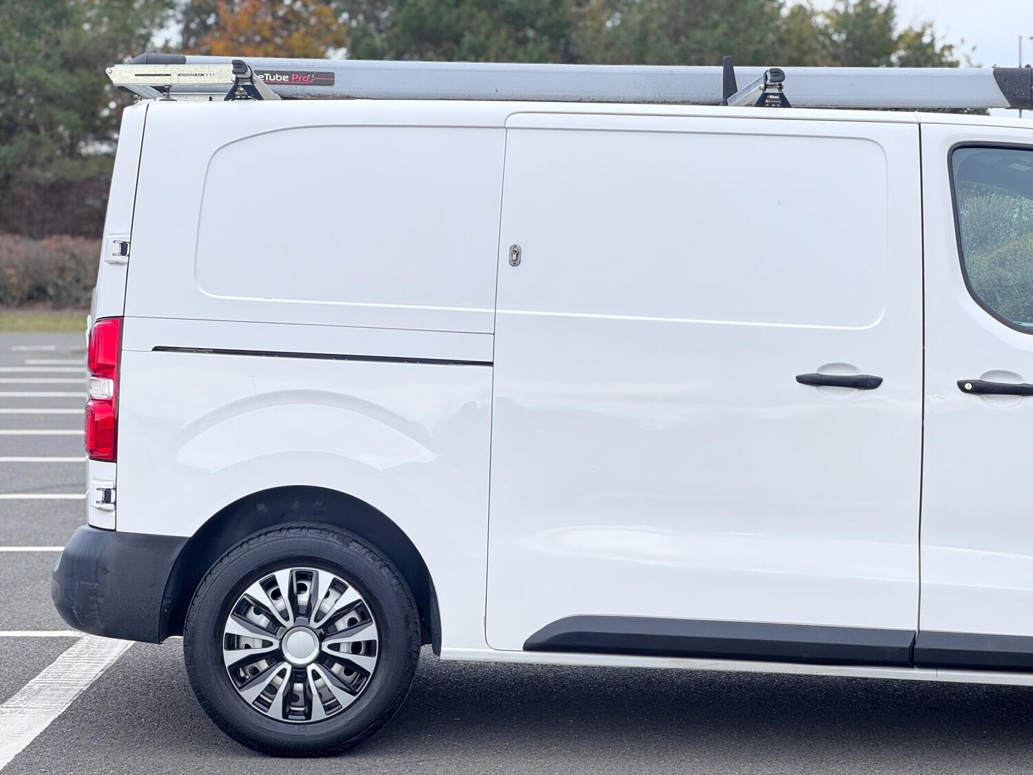 Used Citroen Dispatch for sale - 77683369: Photo 24