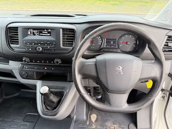 Used Peugeot Expert 2018 for sale - 78510998: Photo