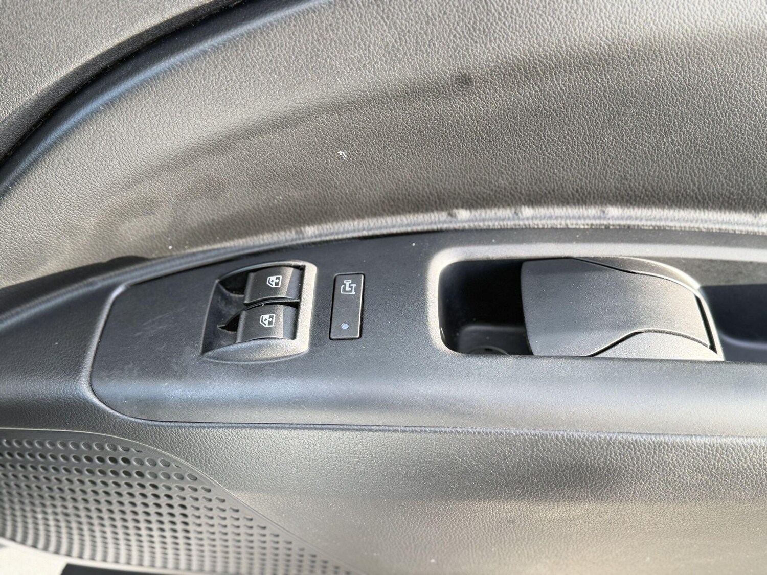 Used Vauxhall Combo 2017 for sale - 78019181: Photo 17