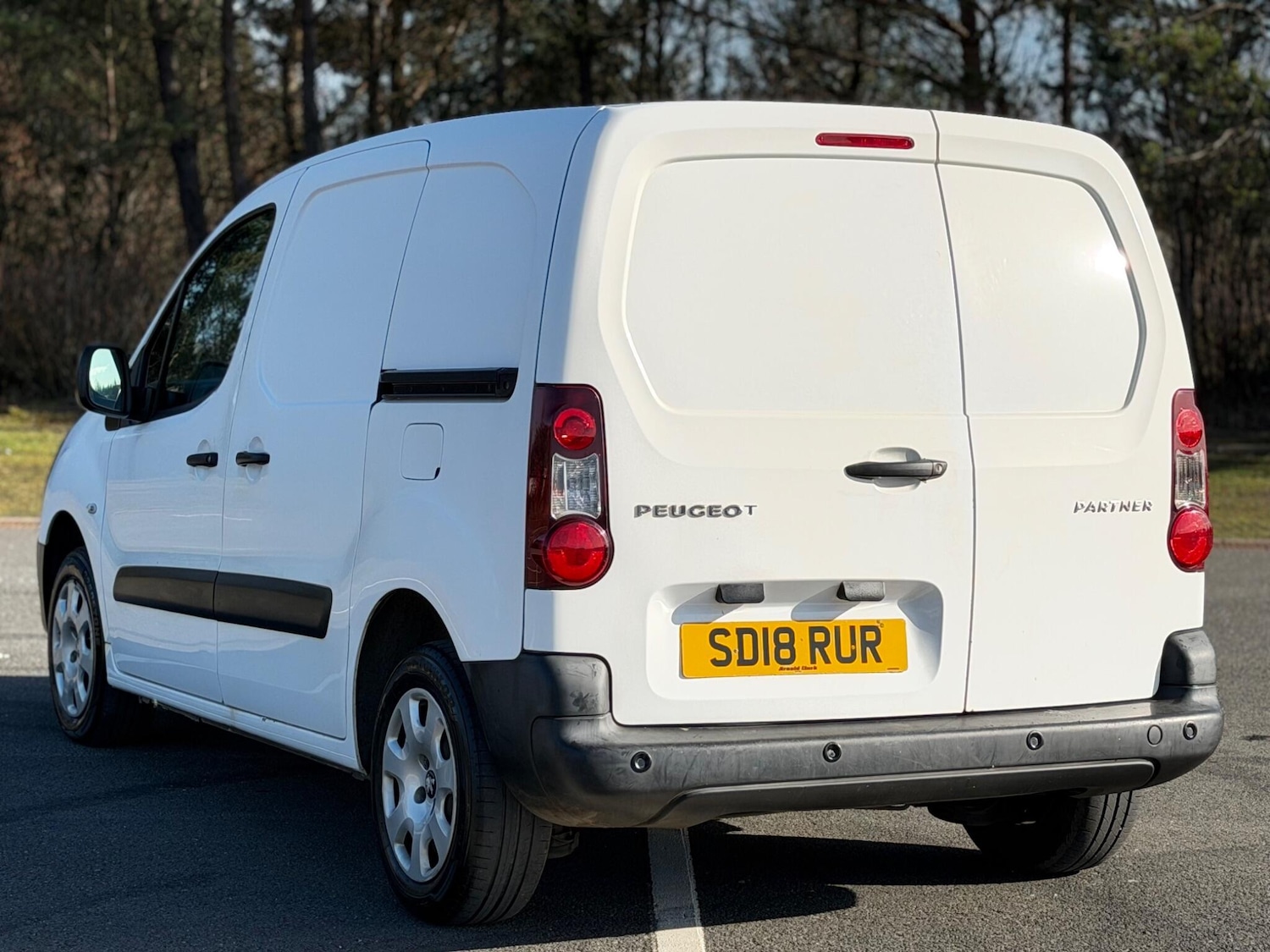 Used Peugeot Partner 2018 for sale - 77783590: Photo 2