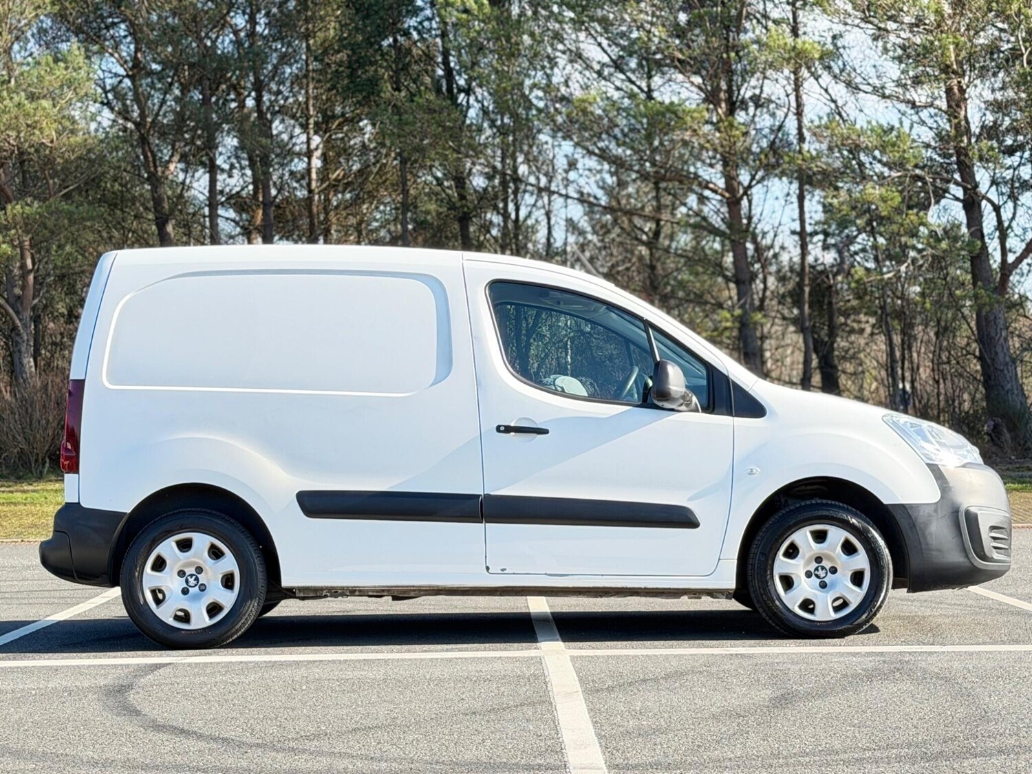 Used Peugeot Partner 2018 for sale - 77783590: Photo 9