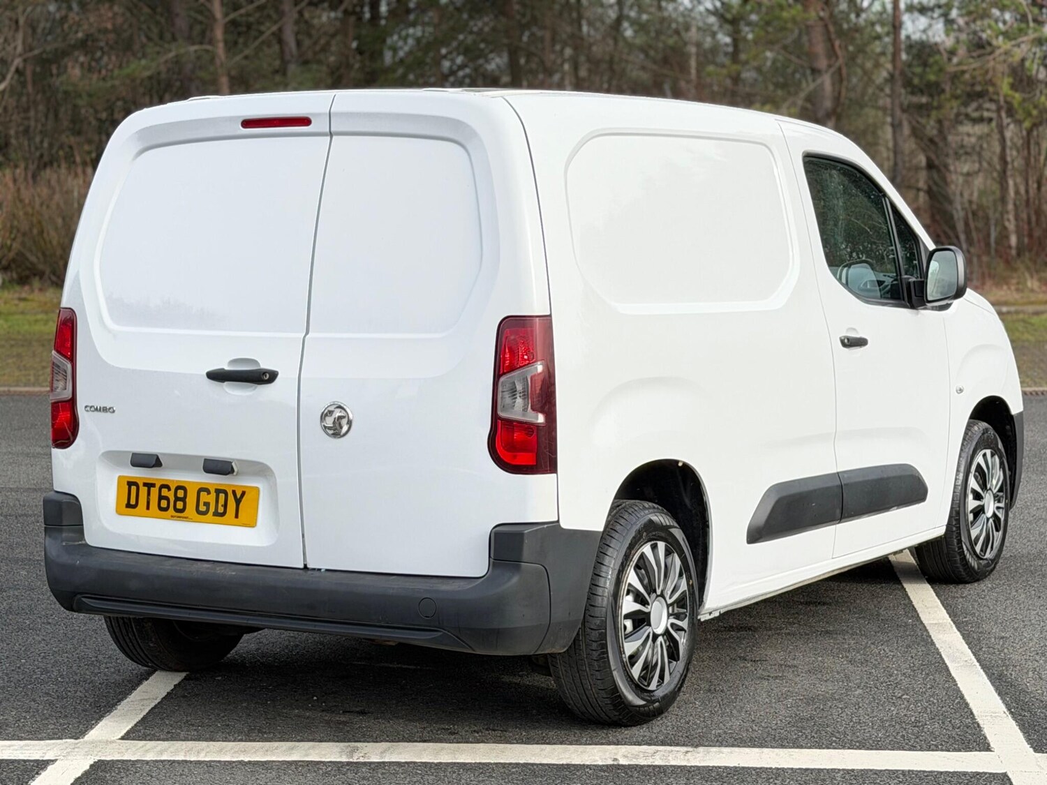 Used Vauxhall Combo 2019 for sale - 77939538: Photo 11