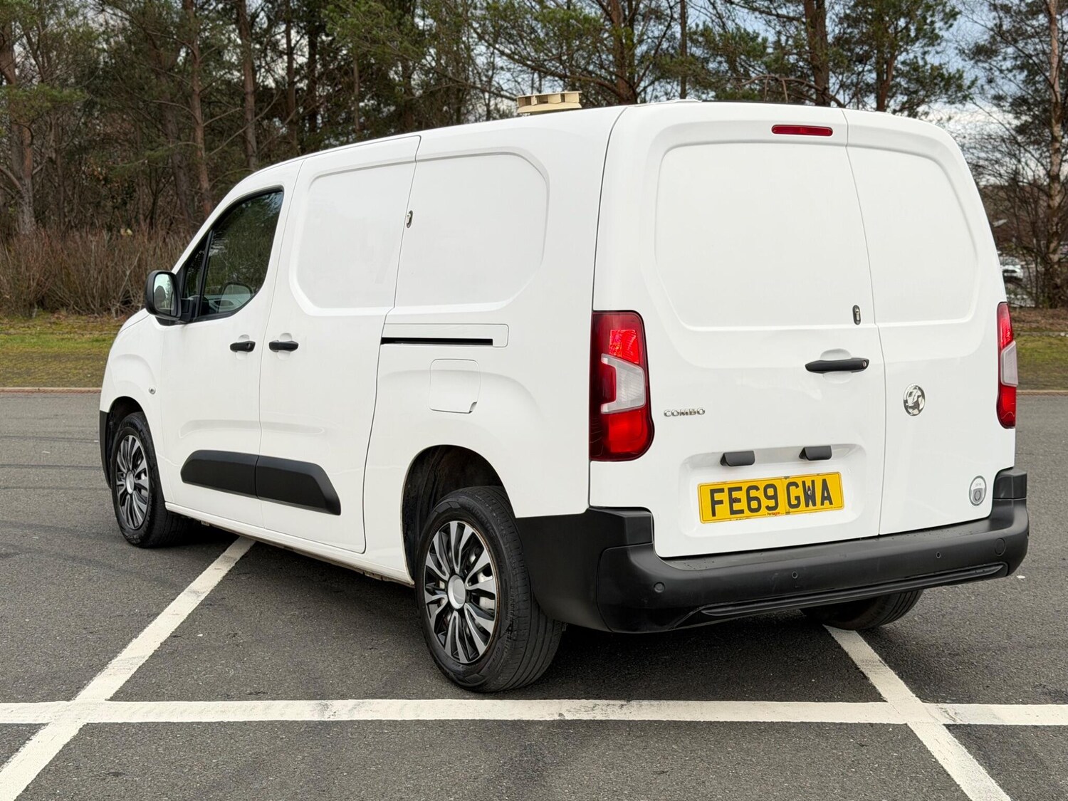 Used Vauxhall Combo for sale - 77671291: Photo 2