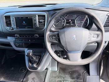 Used Peugeot Expert 2017 for sale - 78345082: Photo