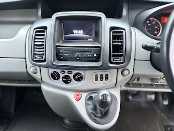 Used Renault Trafic 2011 for sale - 77032817: Photo