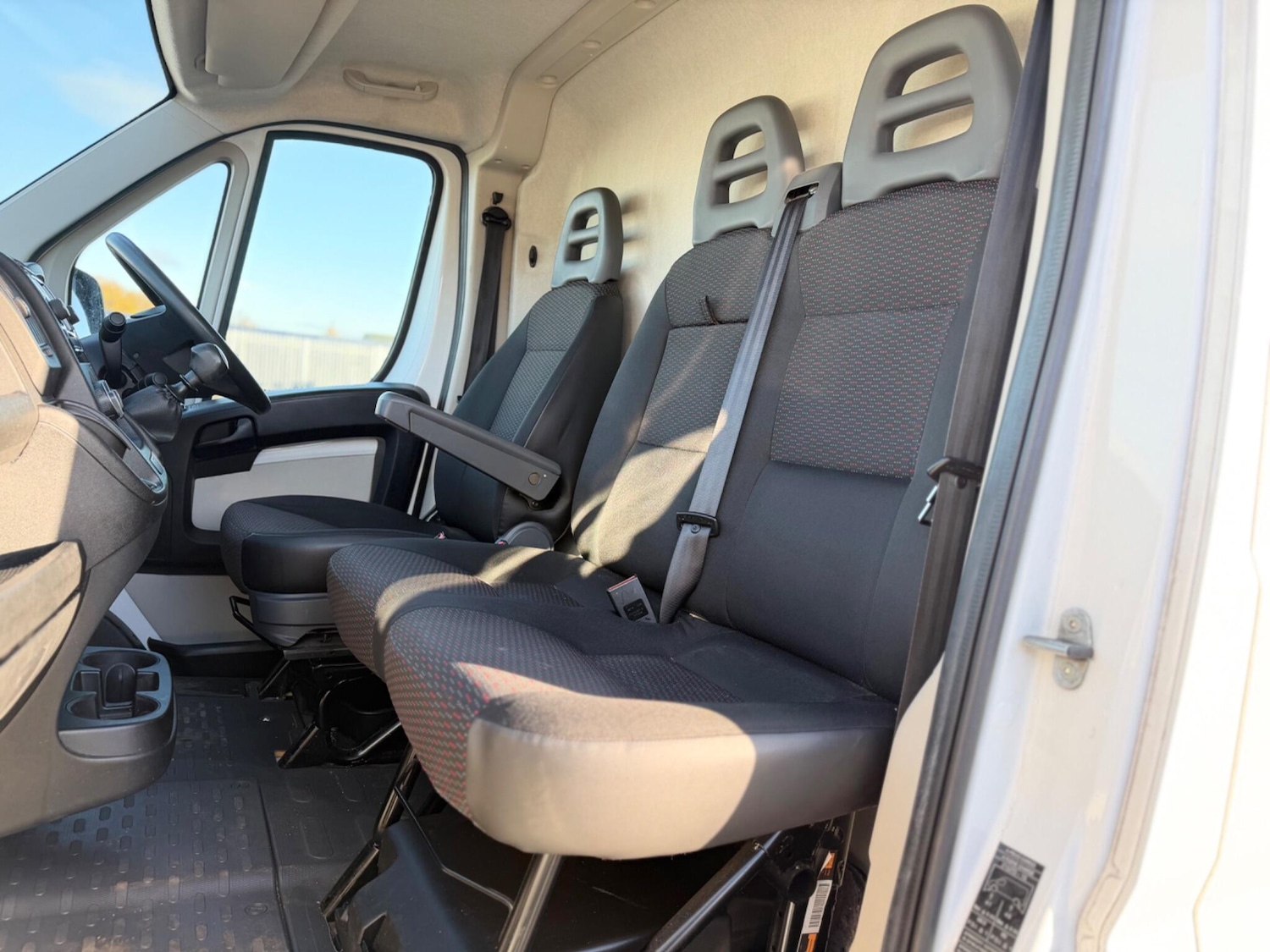 Used Peugeot Boxer 2018 for sale - 77032818: Photo 23