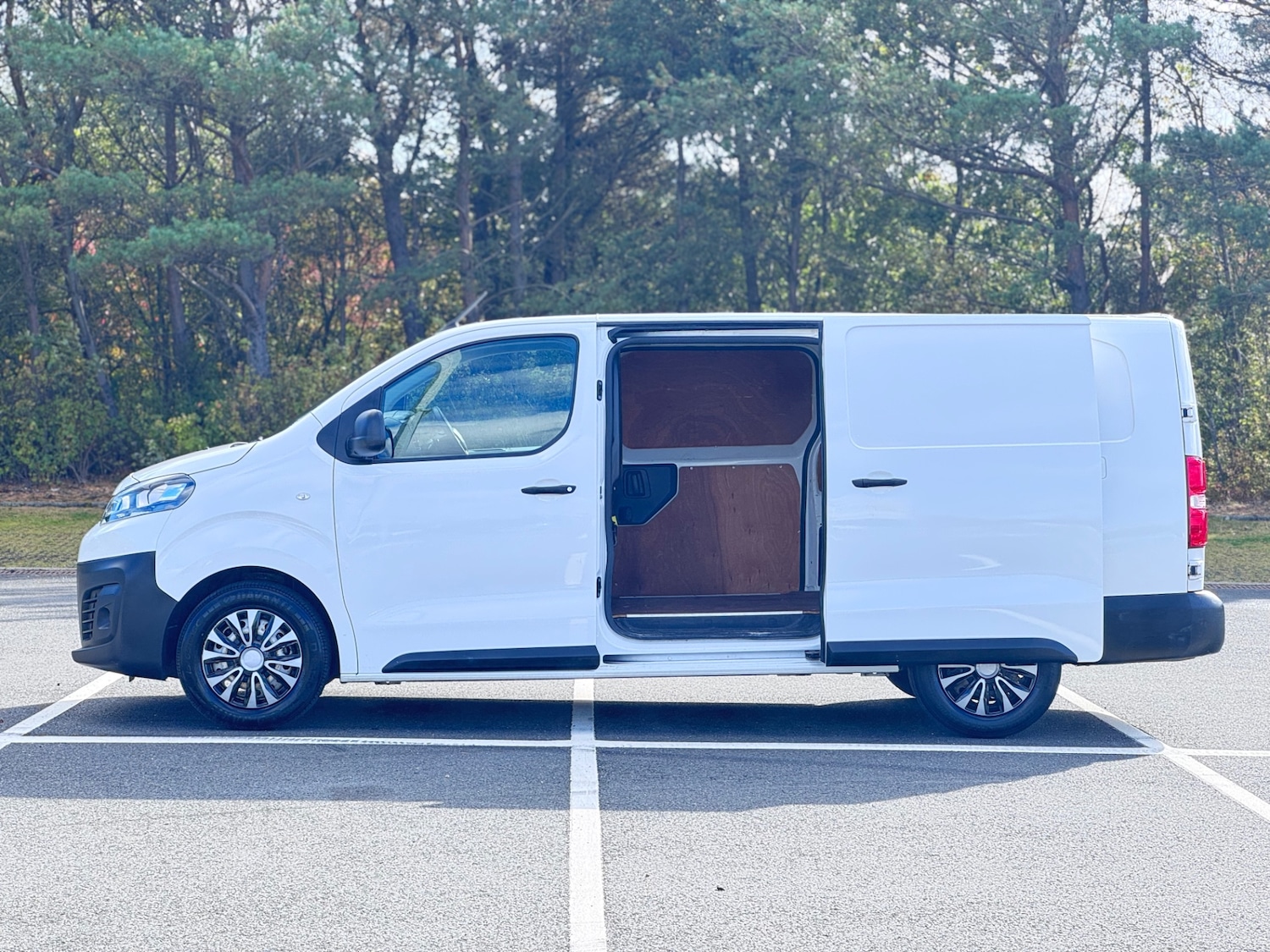 Used Citroen Dispatch 2021 for sale - 75987825: Photo 15