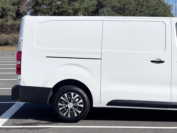 Used Citroen Dispatch 2021 for sale - 75987825: Photo 25