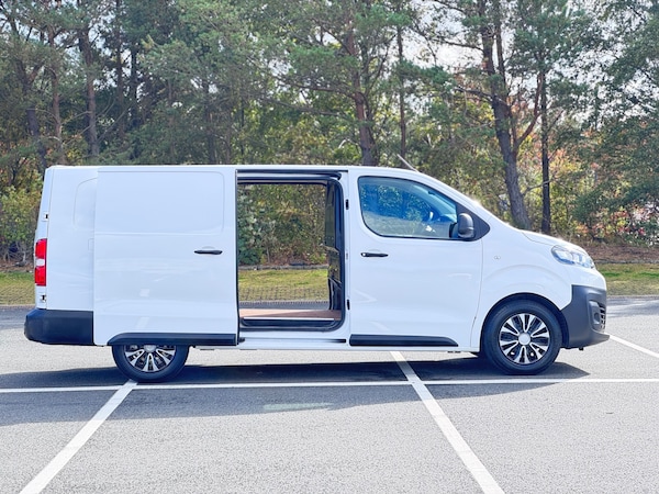 Used Citroen Dispatch 2021 for sale - 75987825: Photo 9