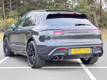 Used Porsche Macan 2023 for sale - 75616735: Photo