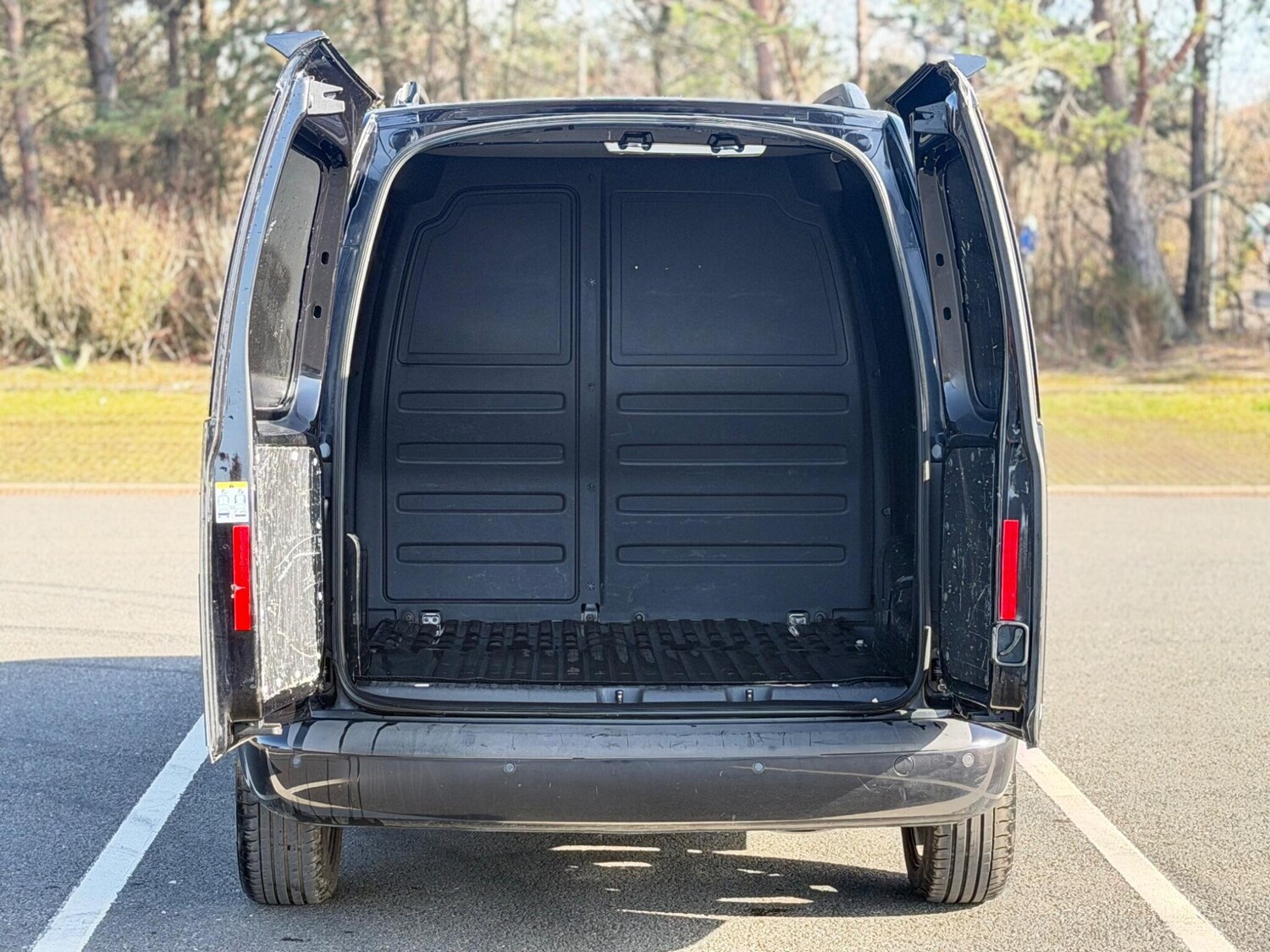 Used Volkswagen Caddy for sale - 77958138: Photo 14