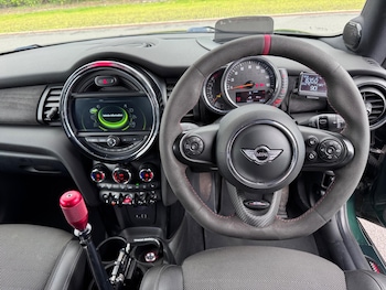 Used MINI Hatch 2017 for sale - 77032826: Photo