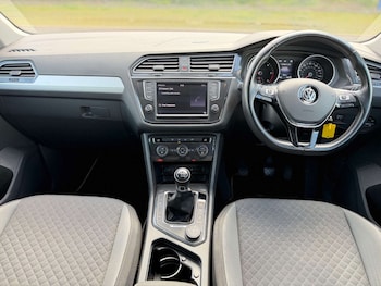 Used Volkswagen Tiguan 2016 for sale - 79494391: Photo