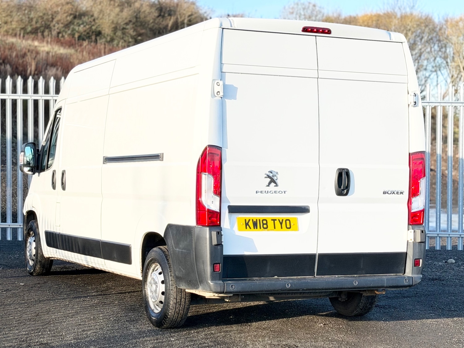 Used Peugeot Boxer 2018 for sale - 76643684: Photo 2