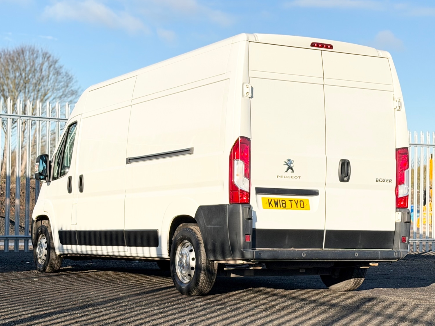 Used Peugeot Boxer 2018 for sale - 76643684: Photo 30