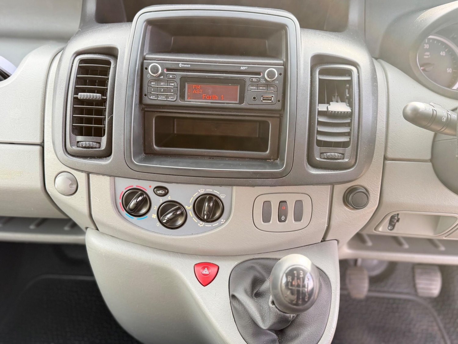 Used Vauxhall Vivaro 2014 for sale - 77994067: Photo 17